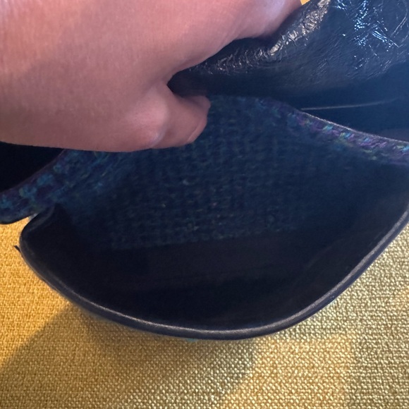 Yves Saint Laurent Tweed Calfskin Matelasse Monogram Niki Bag - Picture 8 of 16